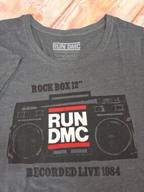 Run DMC Rock Box 12" Graphic T-Shirt Size 4 Recorded Live 1984